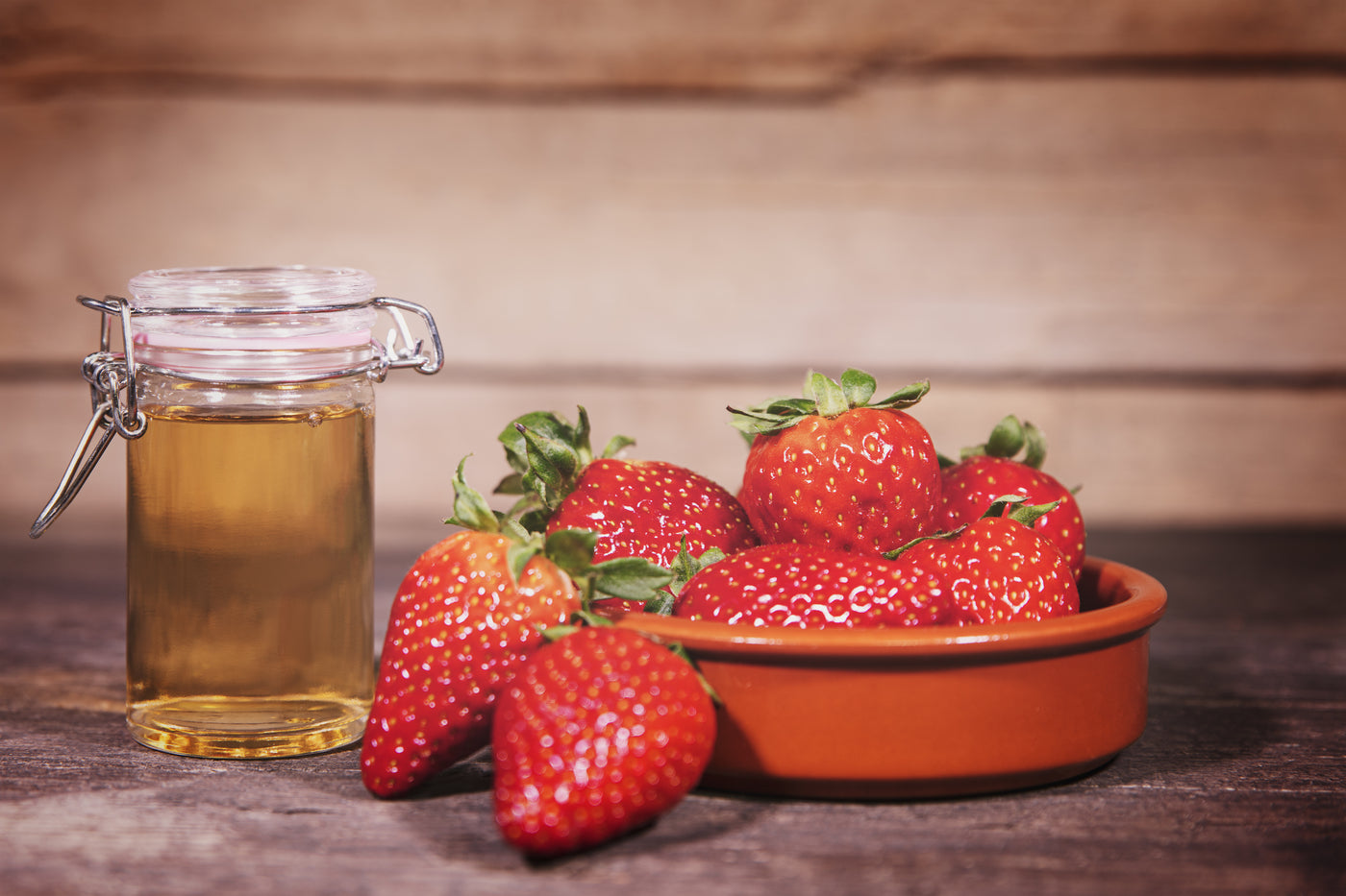 Mealfit's Strawberry Vinaigrette Dressing \ Talk of Alabama