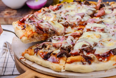 10 Step Stuffed-Crust Barbecue Pizza