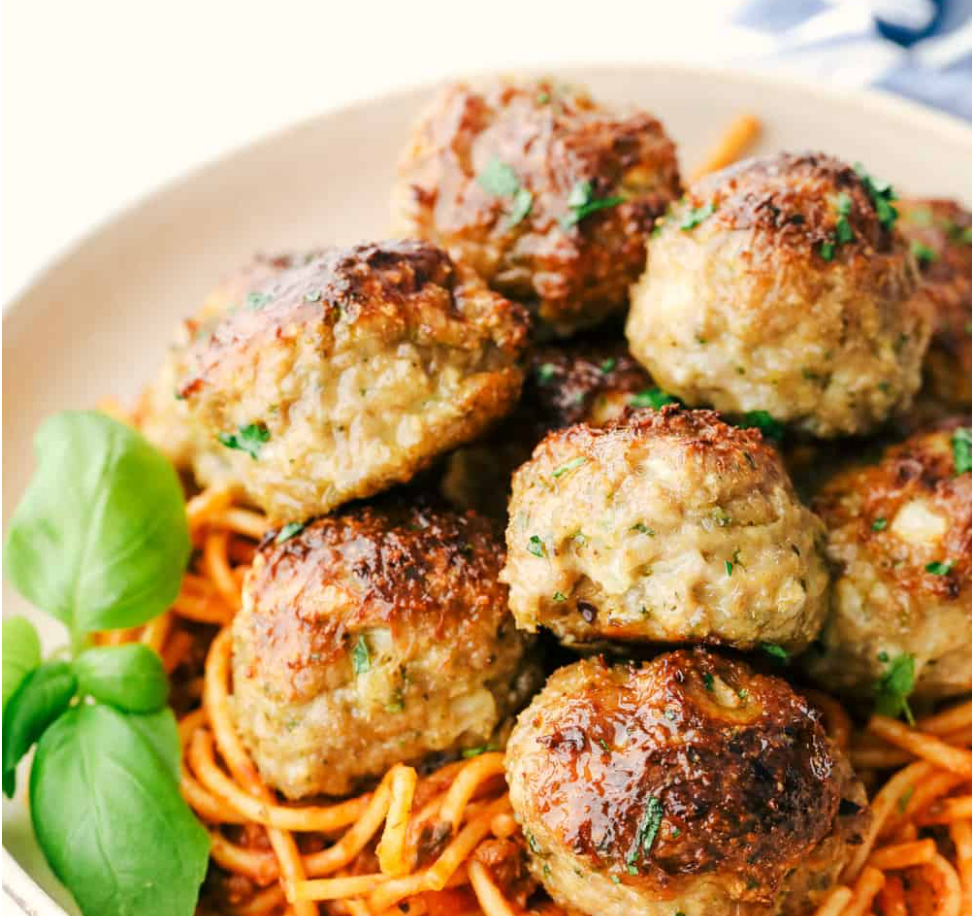 The Perfect Make-Ahead Meal with Baked Turkey Meatballs